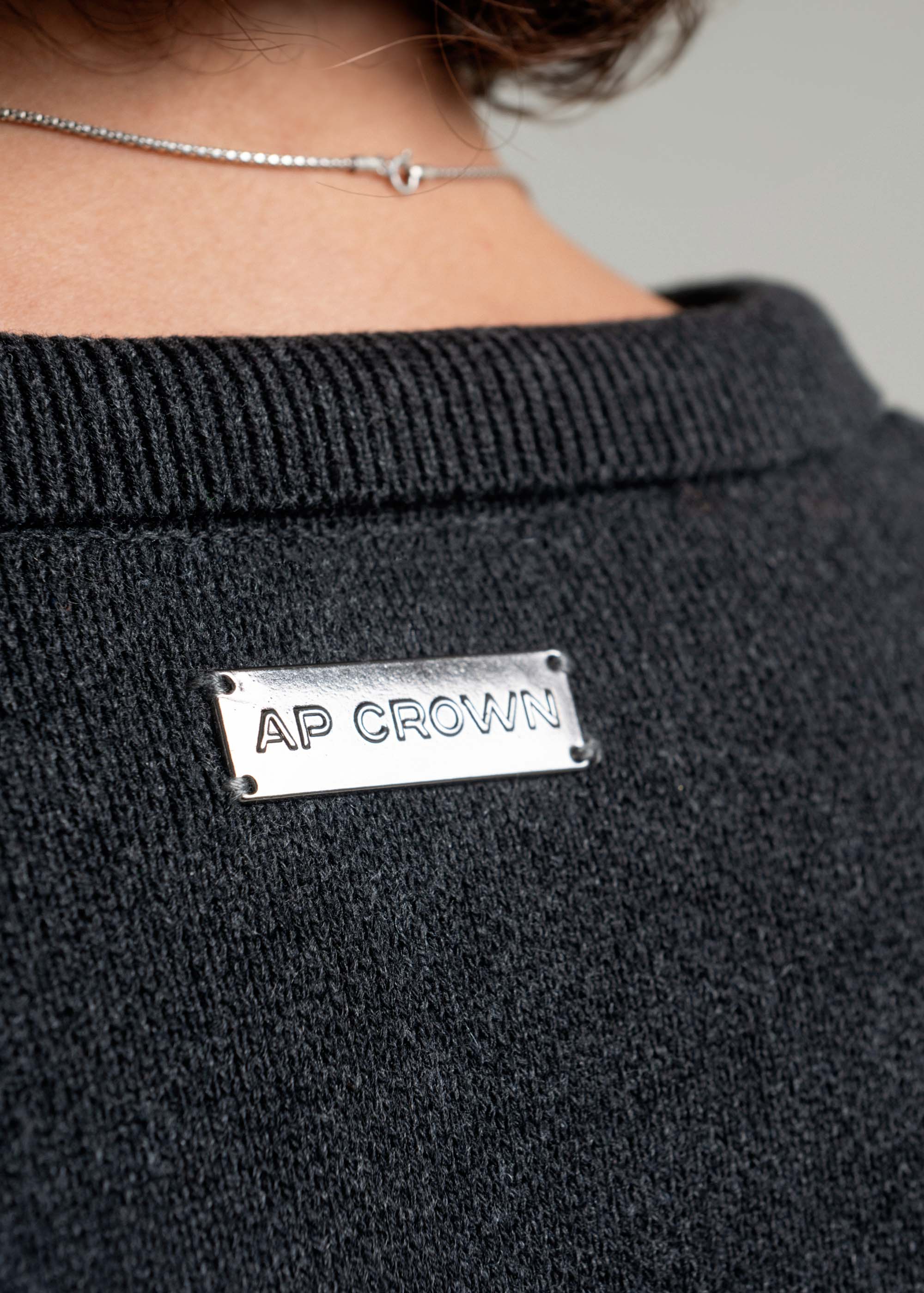 GRAVITY CREWNECK SWEATSHIRT