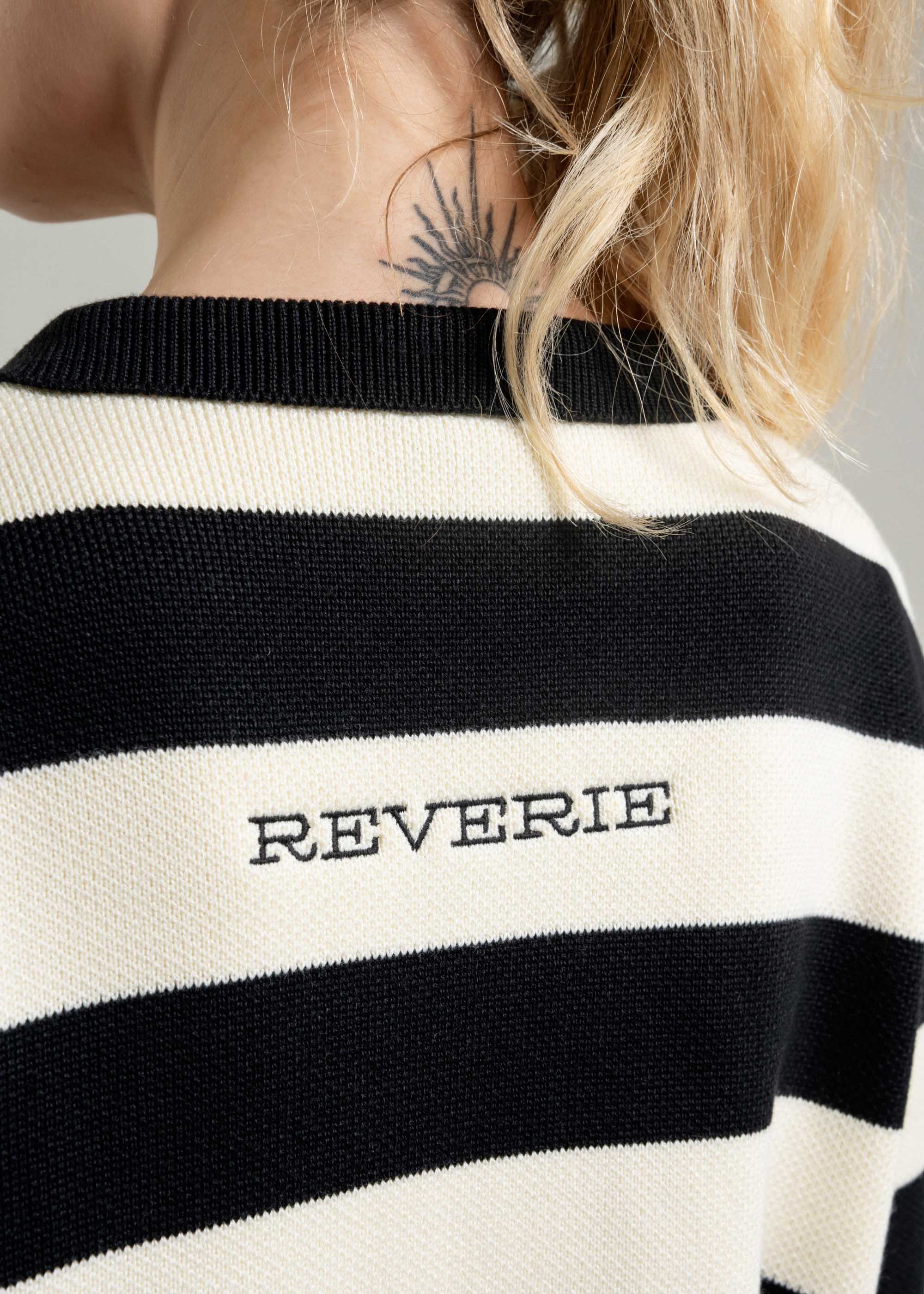 SERÉNE LONG SLEEVE T-SHIRT