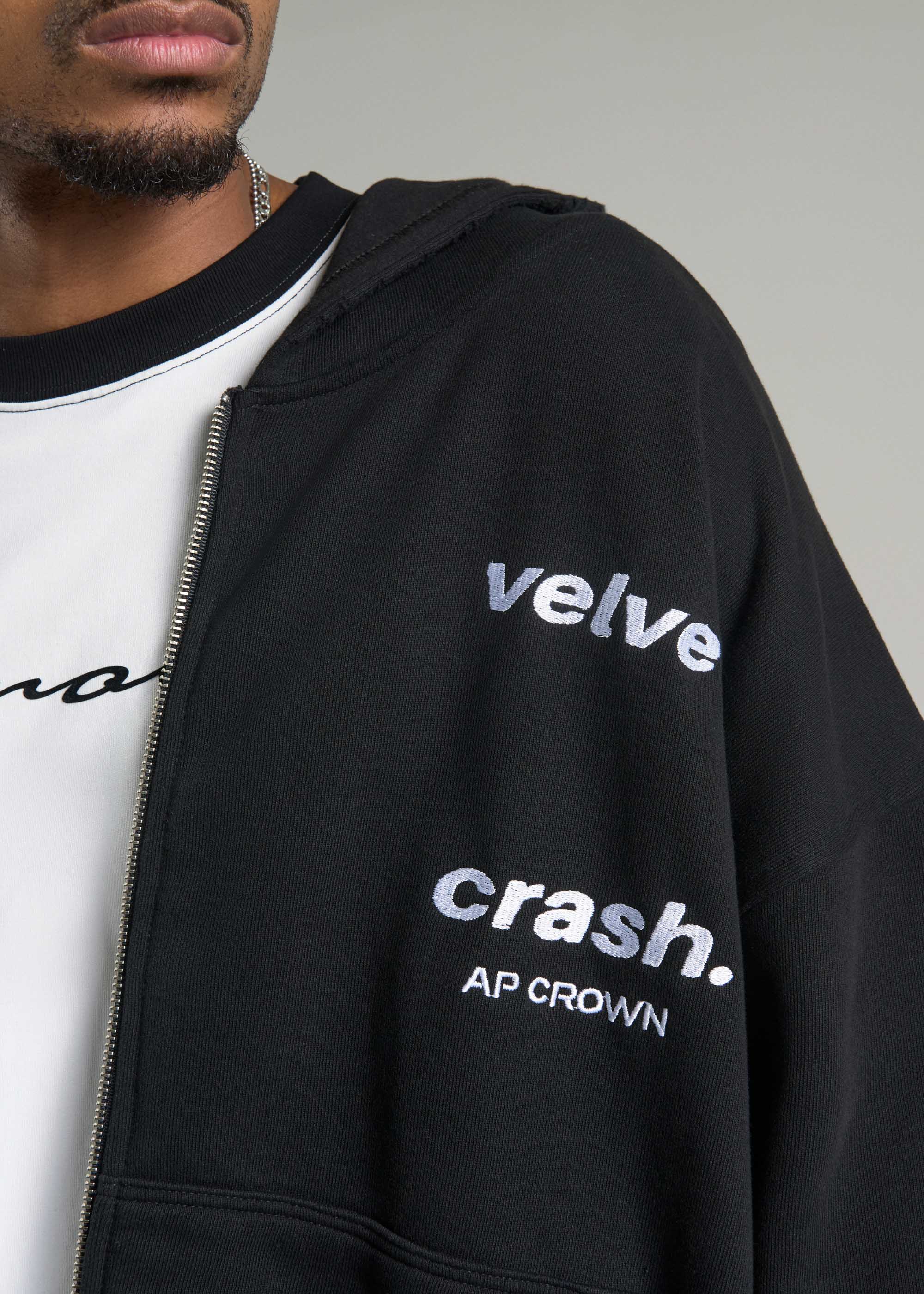 HEARTSHAPE HOODIE