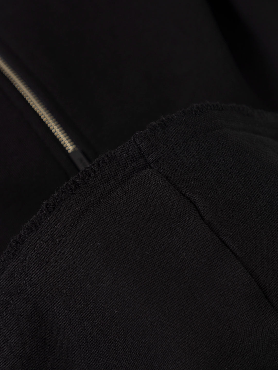 HEARTSHAPE HOODIE