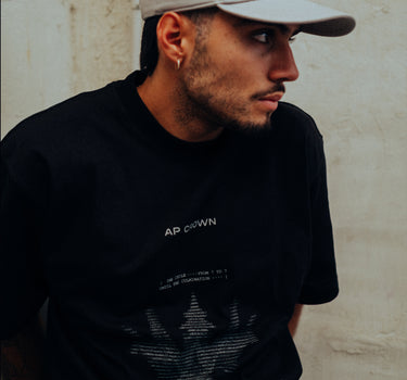 SECUENCE BLACK T-SHIRT