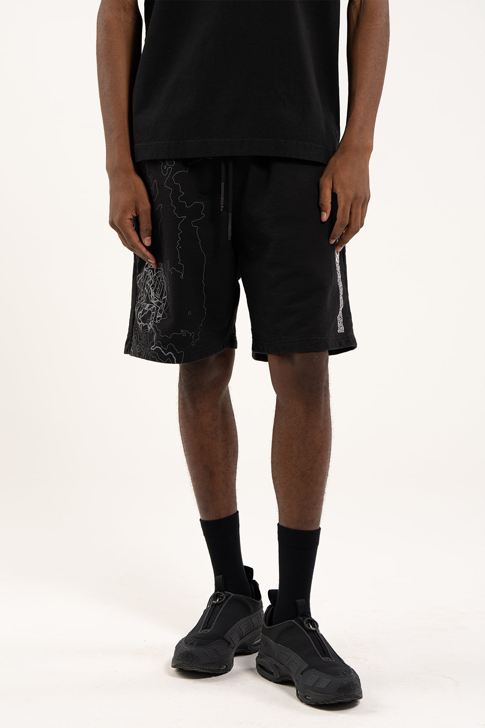 MASK FATA SHORTS - AP CROWN - ANCESTRAL STREETWEAR