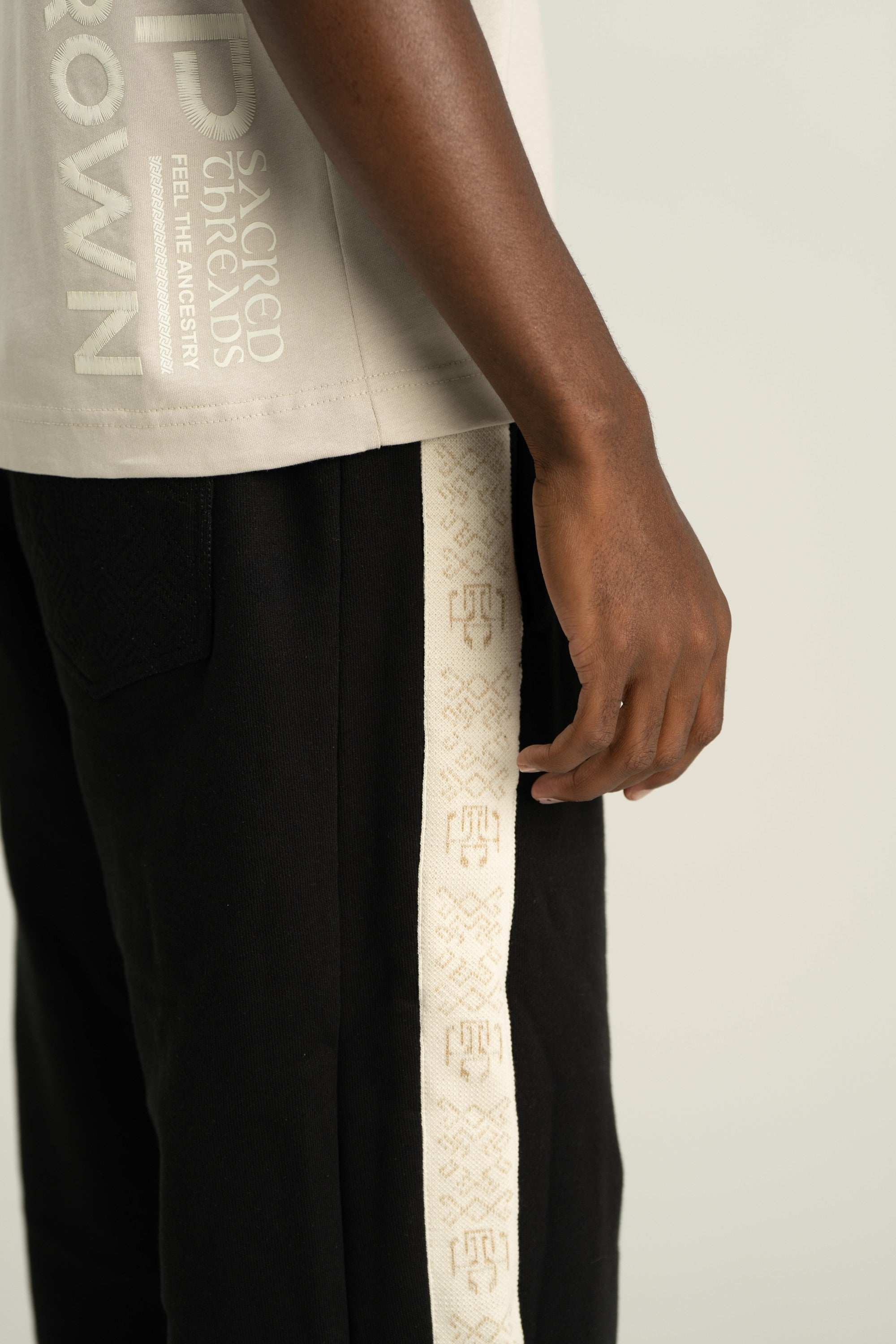 APY JOGGERS - AP CROWN - ANCESTRAL STREETWEAR