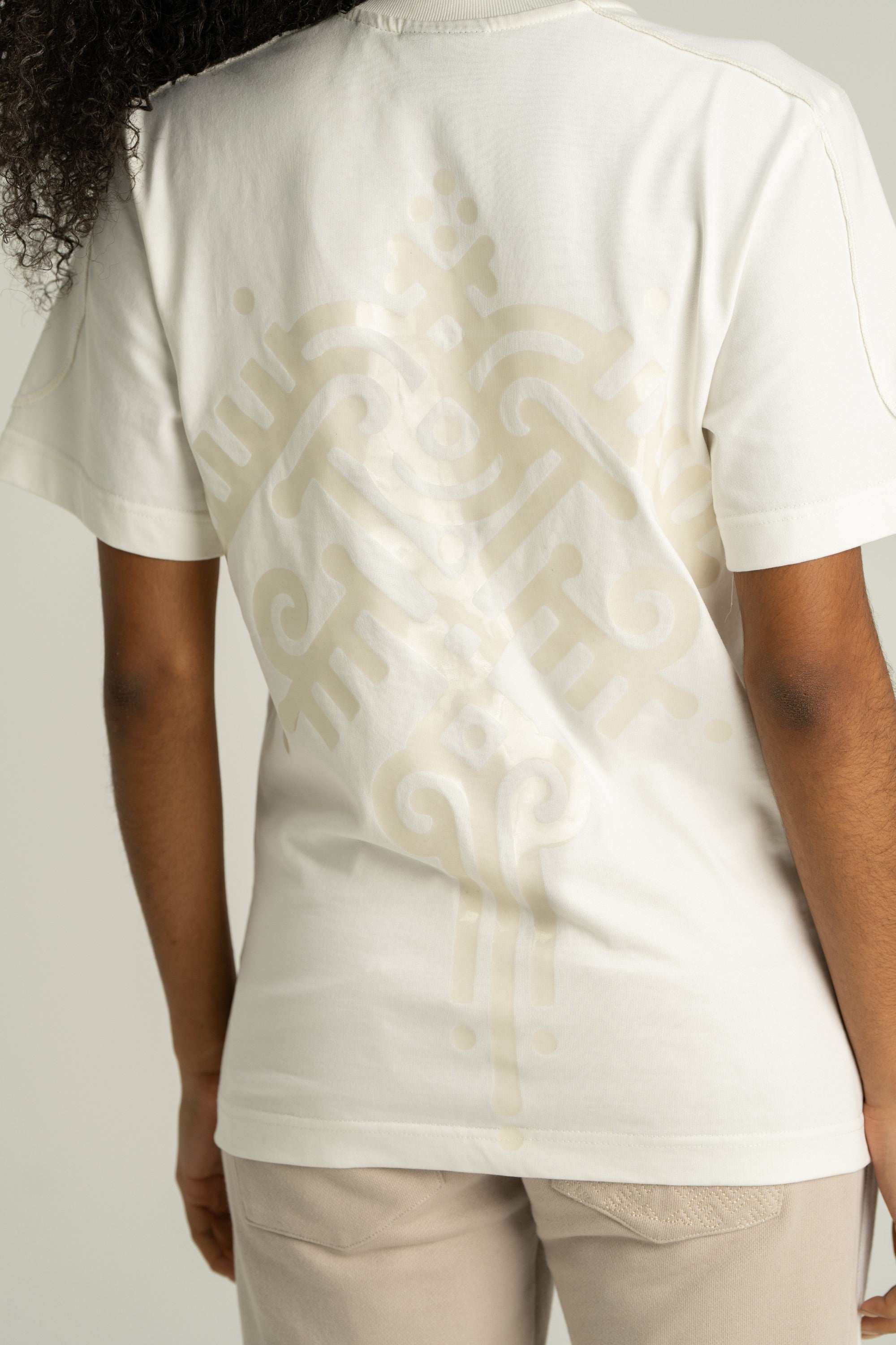 NALA T-SHIRT - AP CROWN - ANCESTRAL STREETWEAR