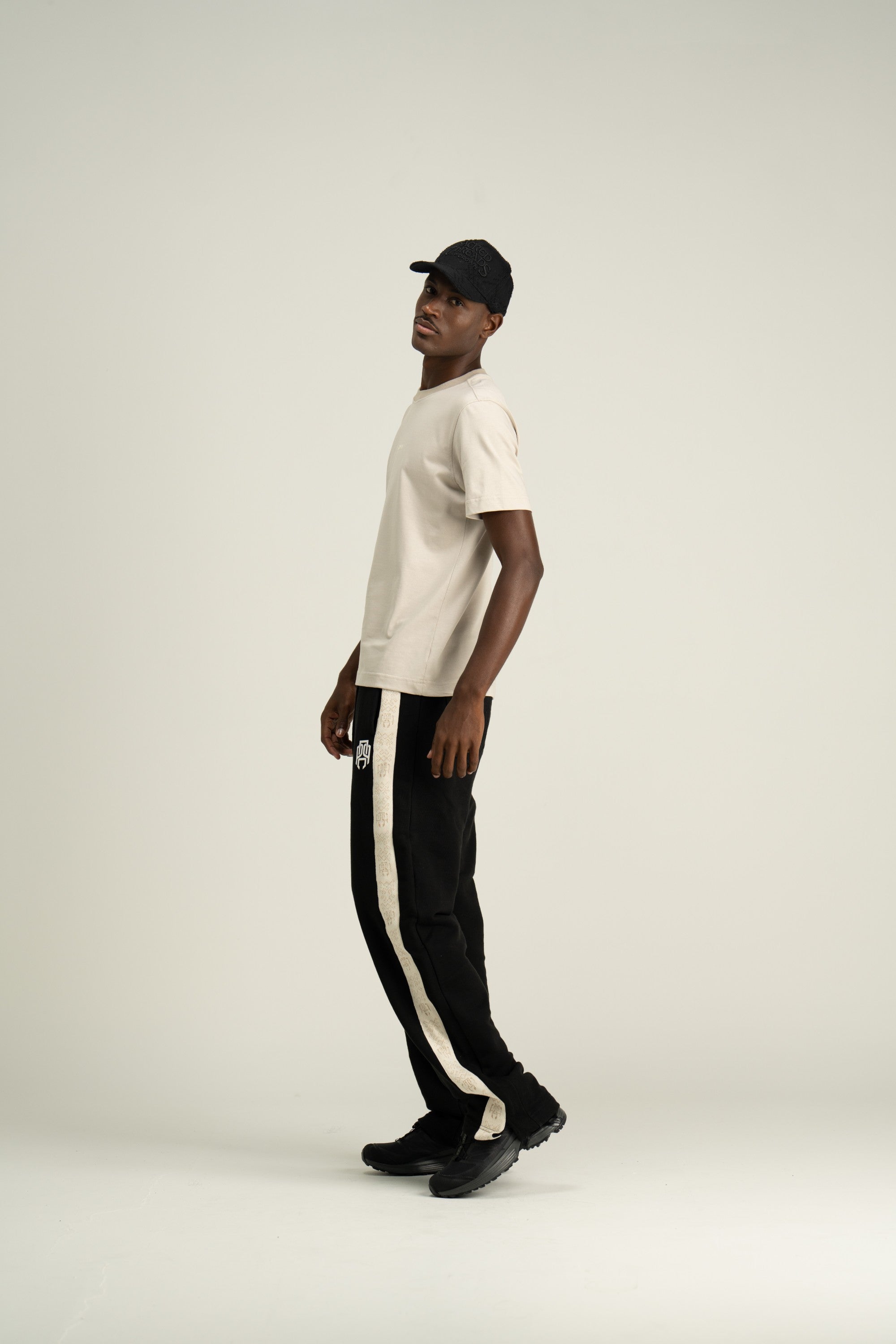 APY JOGGERS - AP CROWN - ANCESTRAL STREETWEAR