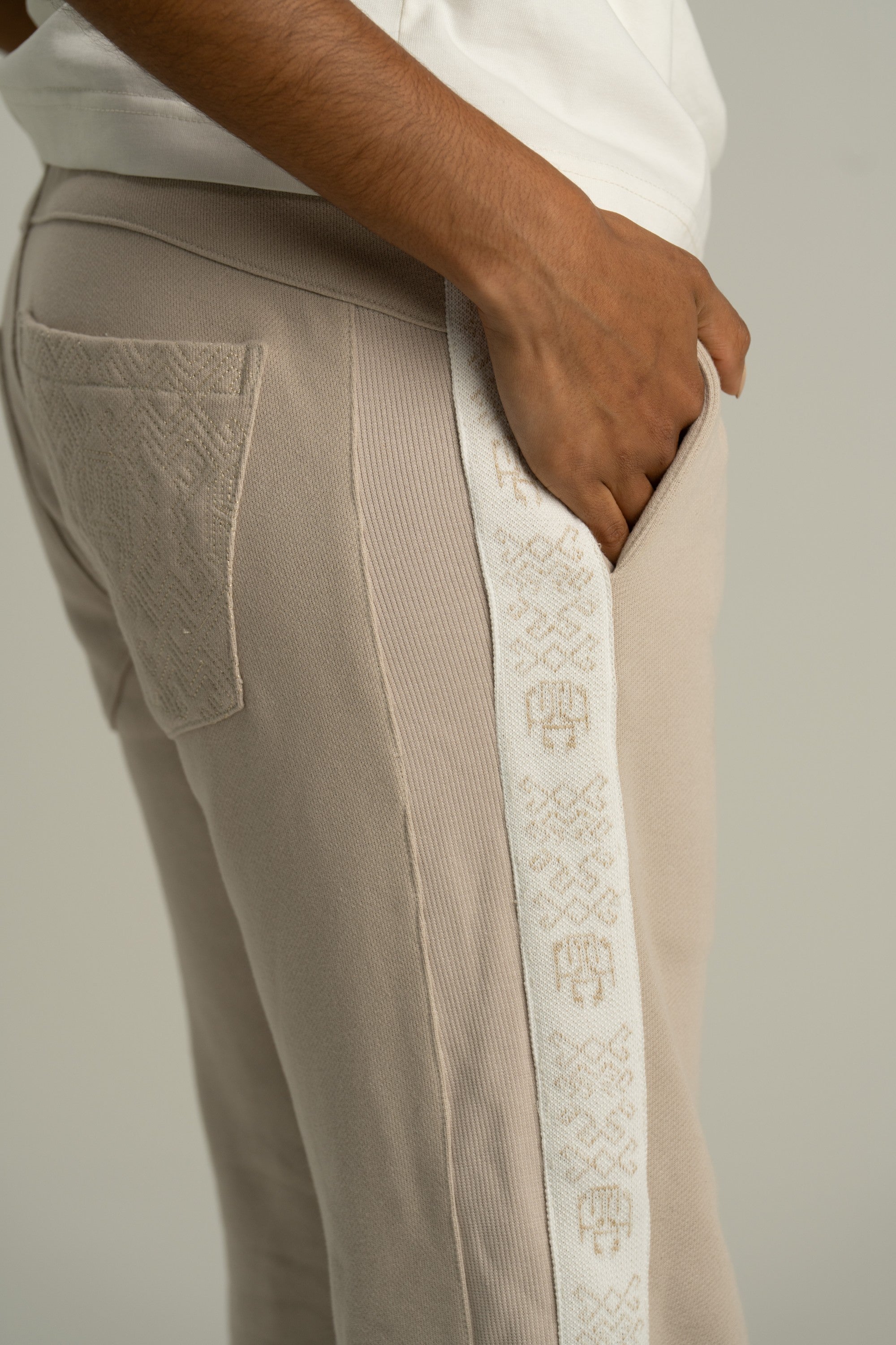 UMUN JOGGERS - AP CROWN - ANCESTRAL STREETWEAR