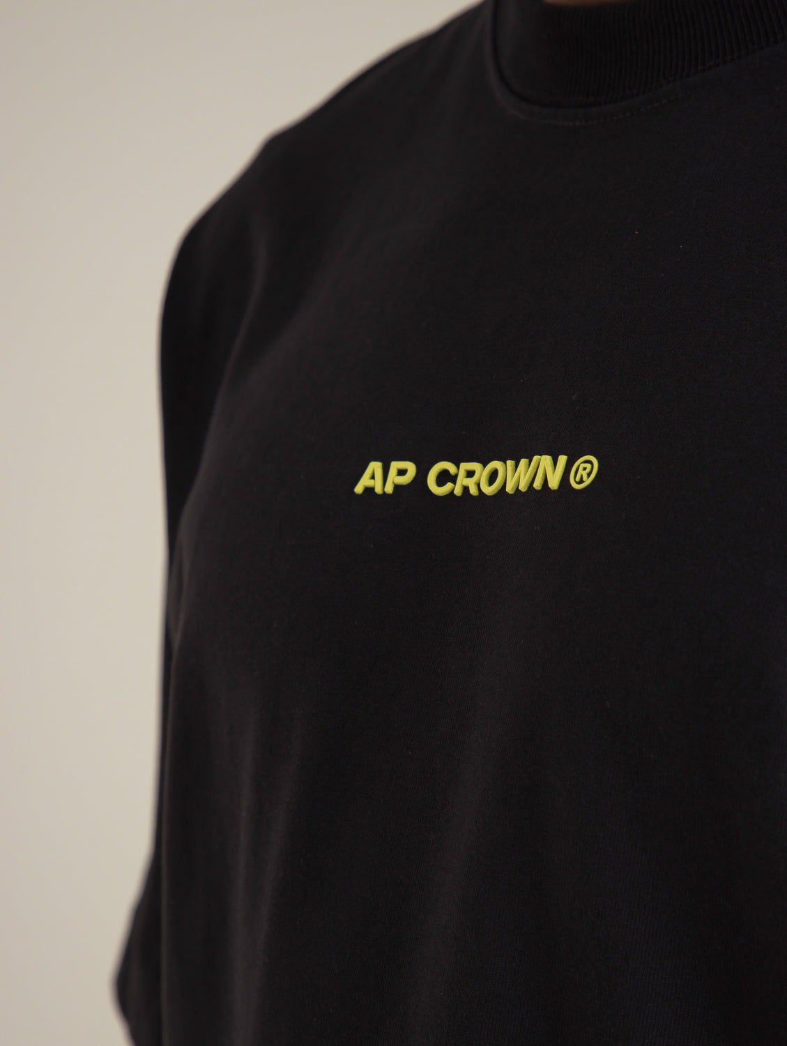 PRISMA BLACK T-SHIRT