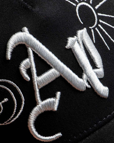 EST CAP - AP CROWN - ANCESTRAL STREETWEAR